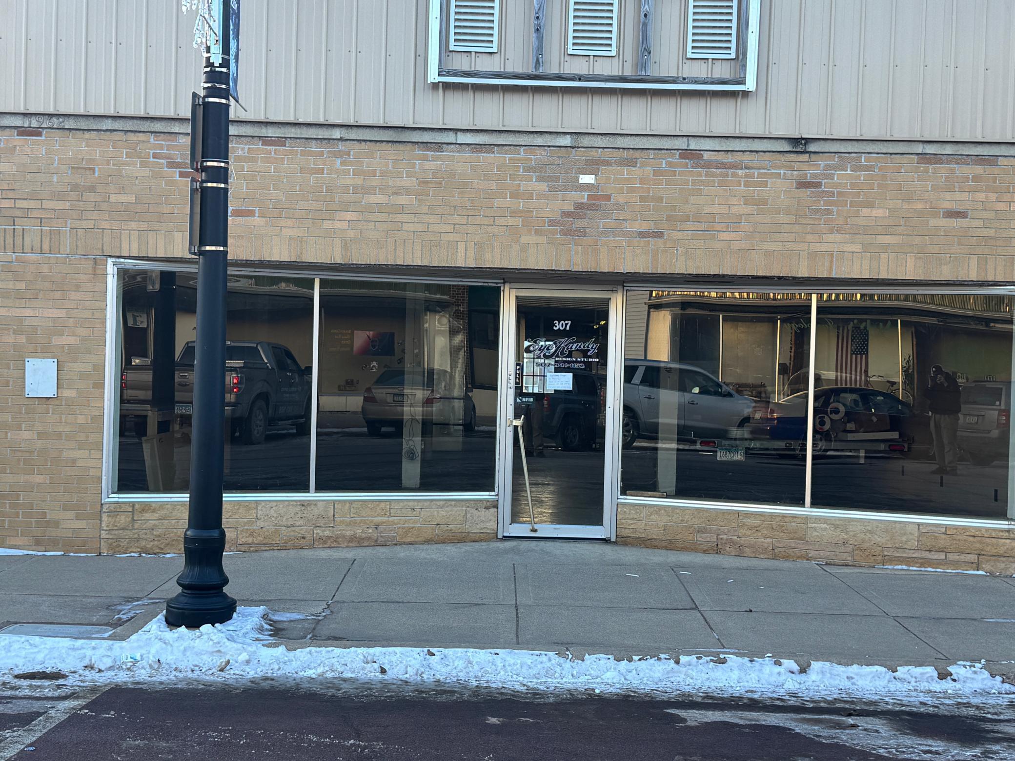 307 2nd Street Jackson MN 56143