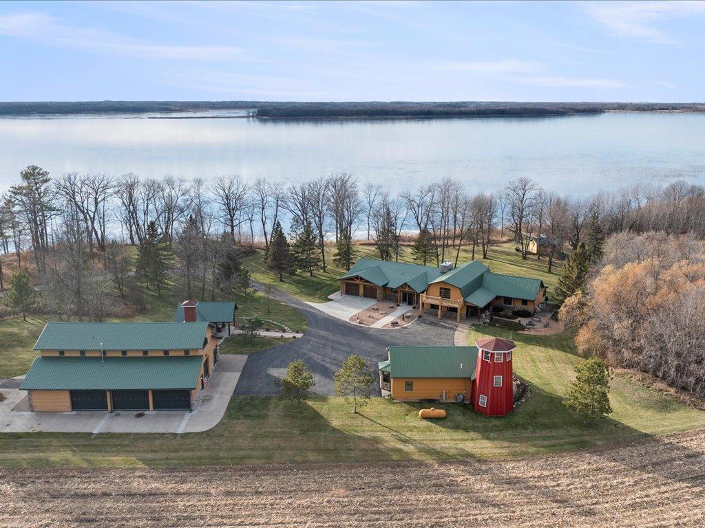 21998 Lasalle Avenue NW Puposky MN 56667