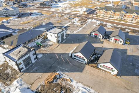 4120 53 Avenue S Fargo ND 58104