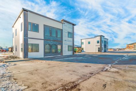 4120 53 Avenue S Fargo ND 58104