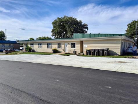 905 E 5th Street Blue Earth MN 56013
