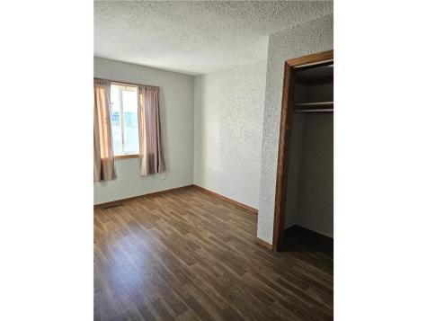 905 E 5th Street Blue Earth MN 56013