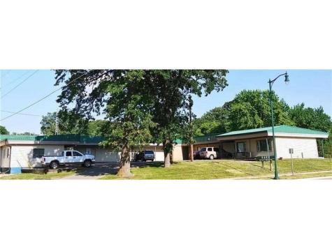 905 E 5th Street Blue Earth MN 56013