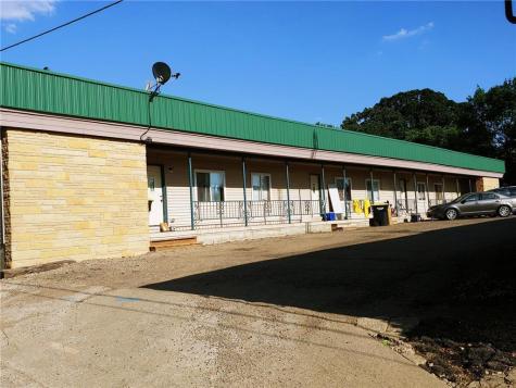 905 E 5th Street Blue Earth MN 56013