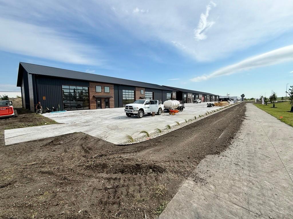 5645 12th Avenue NE Fargo ND 58102