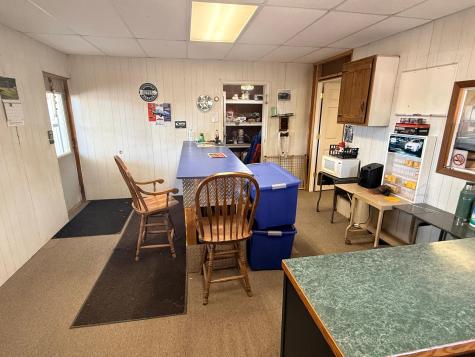 211 8th Street Walnut Grove MN 56180