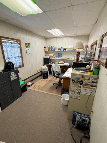 211 8th Street Walnut Grove MN 56180