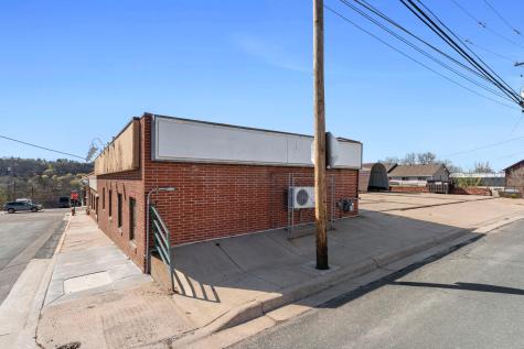 102/106 N Washington Street Saint Croix Falls WI 54024