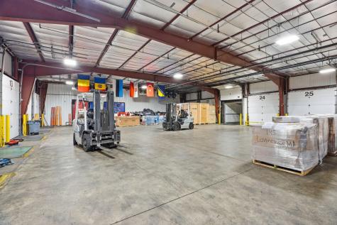 8201 Hickory Street NE Fridley MN 55432