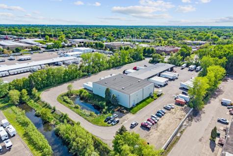 8201 Hickory Street NE Fridley MN 55432