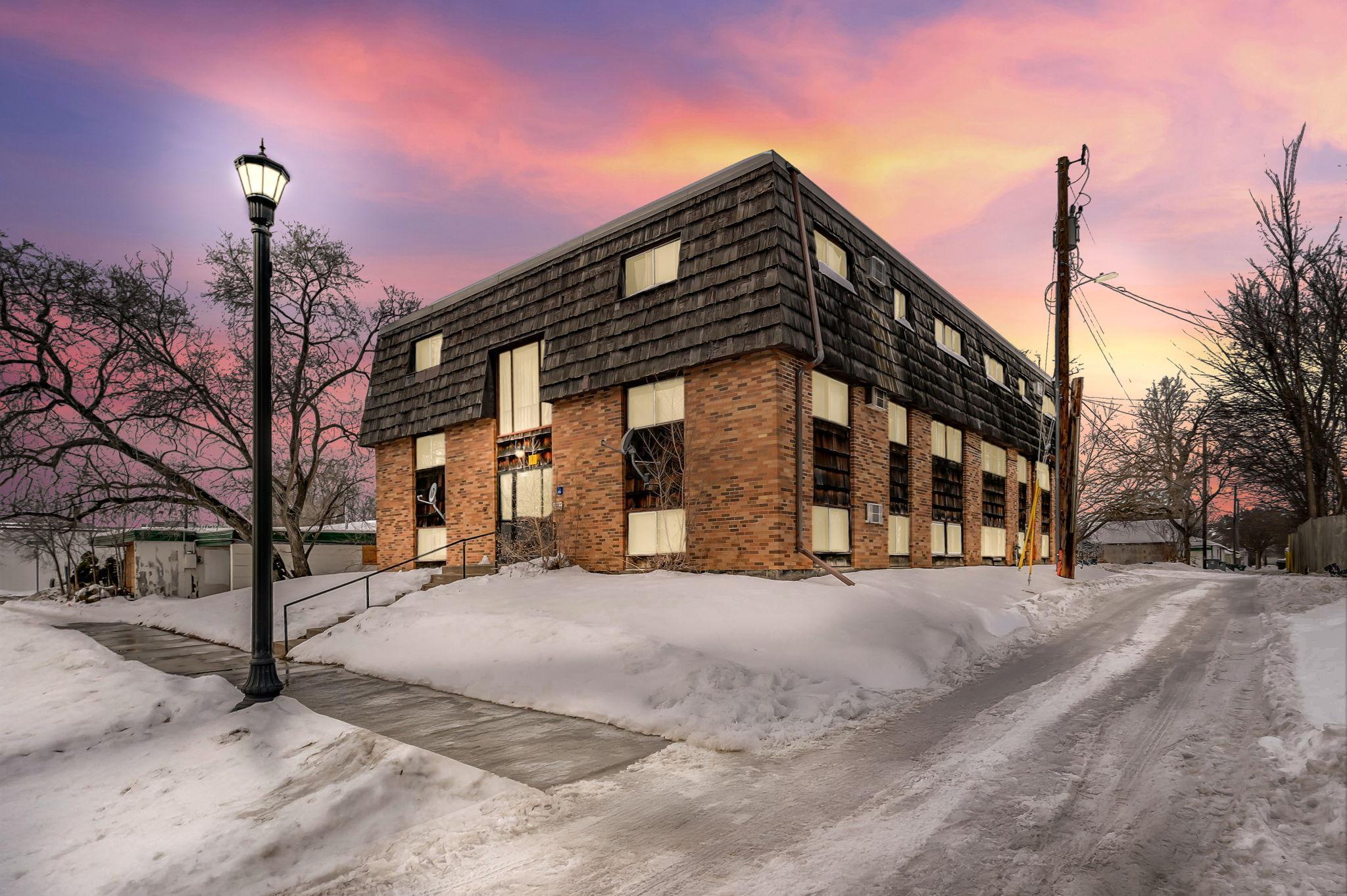 2112 44th Avenue N Minneapolis MN 55412