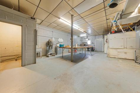 127 1st Street SE Fairfax MN 55332