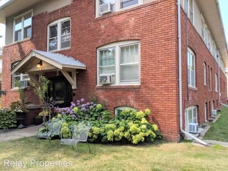 1703, 1702 Ashland And Laurel Avenue Saint Paul MN 55104