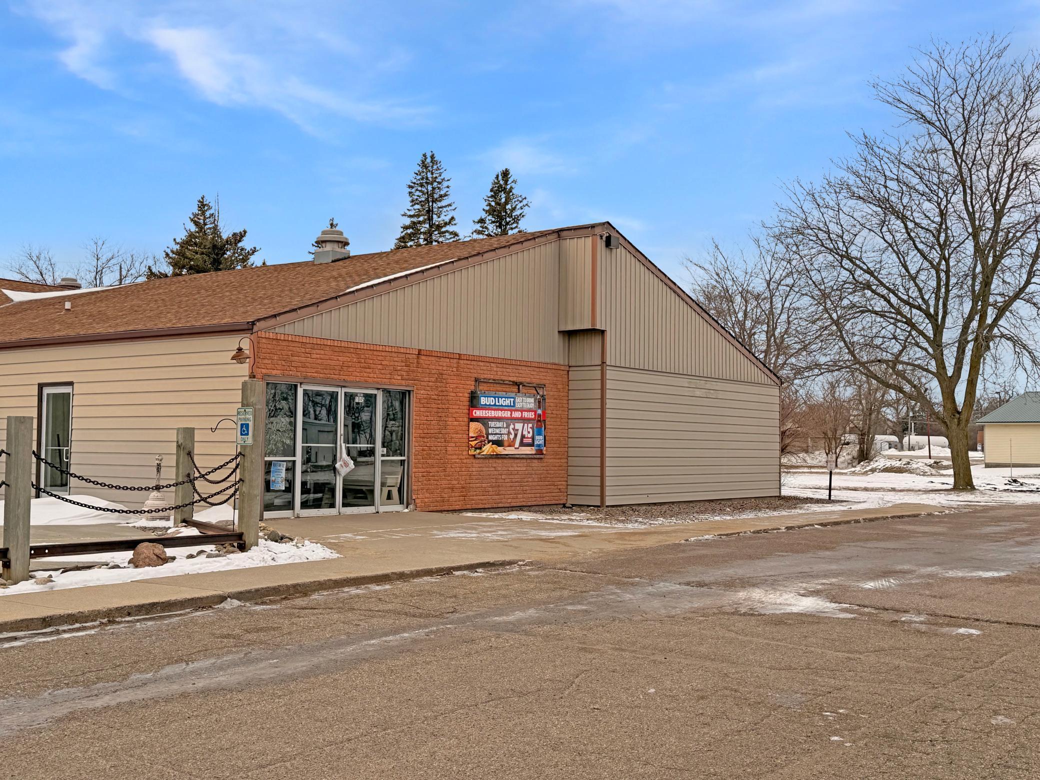 1045 Craig Avenue Tracy MN 56175