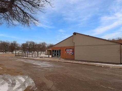 1045 Craig Avenue Tracy MN 56175