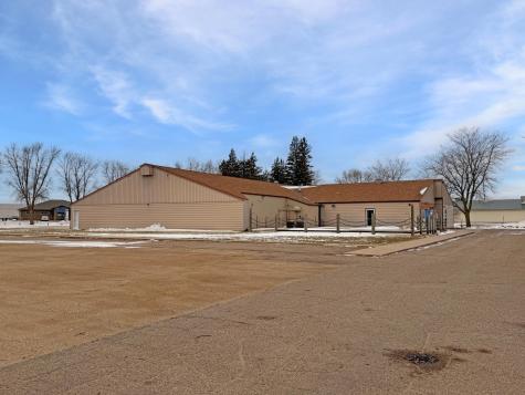1045 Craig Avenue Tracy MN 56175