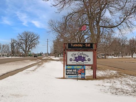 1045 Craig Avenue Tracy MN 56175