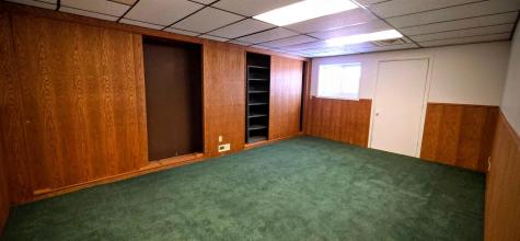 2304 S Broadway Street Alexandria MN 56308