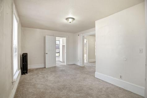 658 Hague Avenue Saint Paul MN 55104