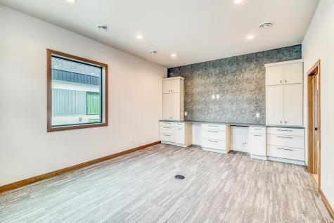4084 53rd Avenue S Fargo ND 58104