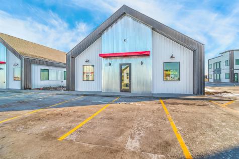 4084 53rd Avenue S Fargo ND 58104
