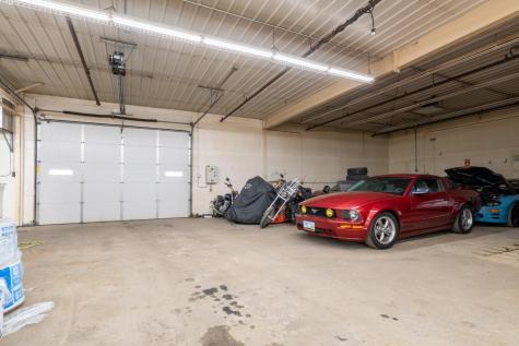 1025 Four Bottle Drive Valley City ND 58072