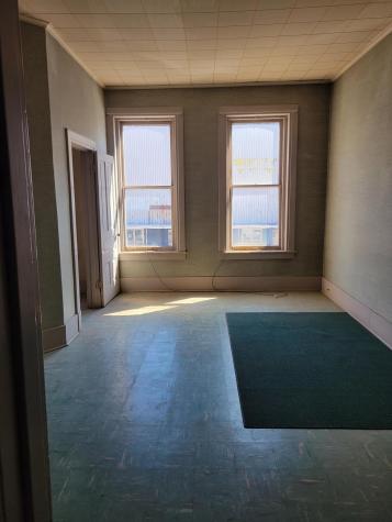 109 N 1st Street Montevideo MN 56265