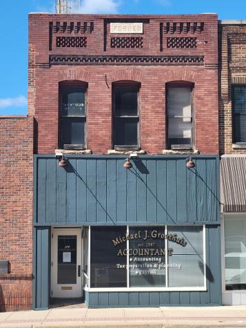 109 N 1st Street Montevideo MN 56265