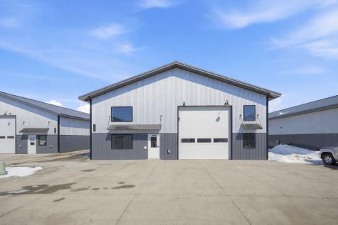 3320 39th Street S Fargo ND 58104