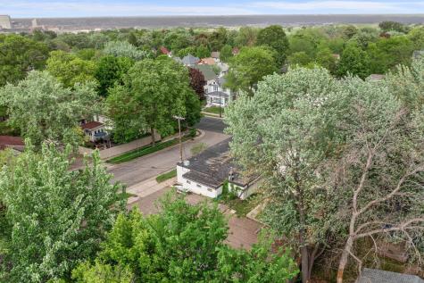 711 Smith Avenue S Saint Paul MN 55107