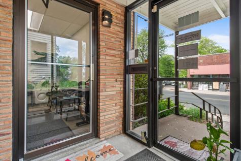 711 Smith Avenue S Saint Paul MN 55107