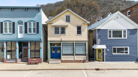 117 N Main Street Alma WI 54610