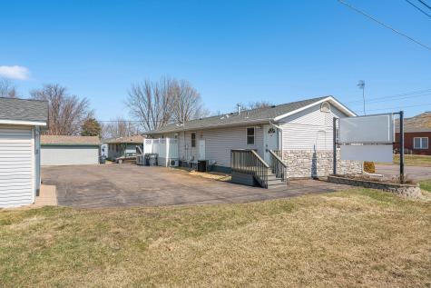 885 7th Street SW Pine City MN 55063