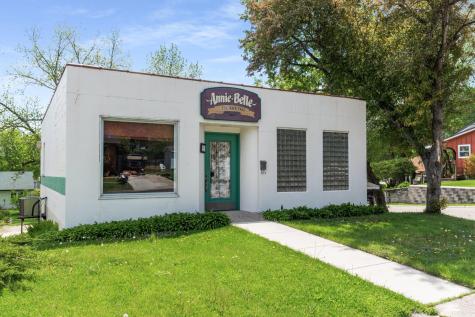 739 Willow Street Faribault MN 55021