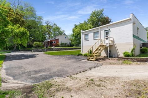 739 Willow Street Faribault MN 55021