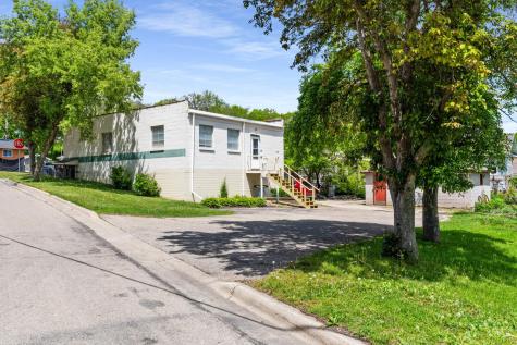 739 Willow Street Faribault MN 55021