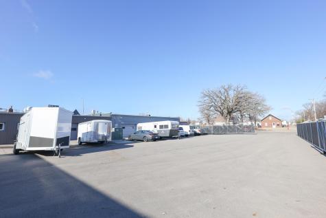 1213 Broadway Street Alexandria MN 56308