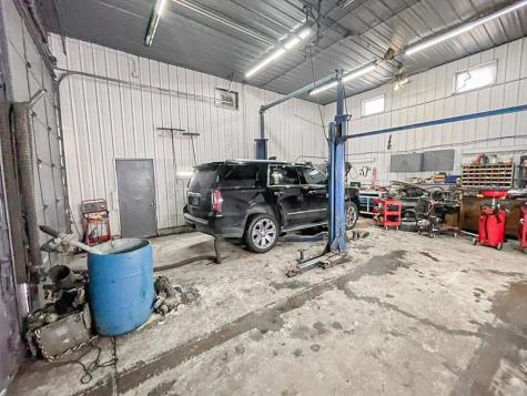 7105 Highway 10 NW Ramsey MN 55303