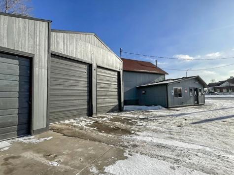 7105 Highway 10 NW Ramsey MN 55303