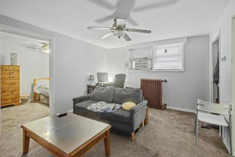 1752 Iglehart Avenue Saint Paul MN 55104