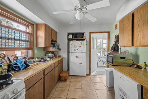 1752 Iglehart Avenue Saint Paul MN 55104