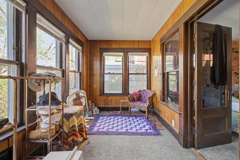 1752 Iglehart Avenue Saint Paul MN 55104