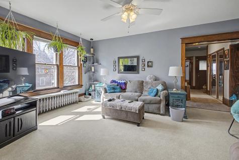 1752 Iglehart Avenue Saint Paul MN 55104