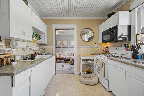 1752 Iglehart Avenue Saint Paul MN 55104