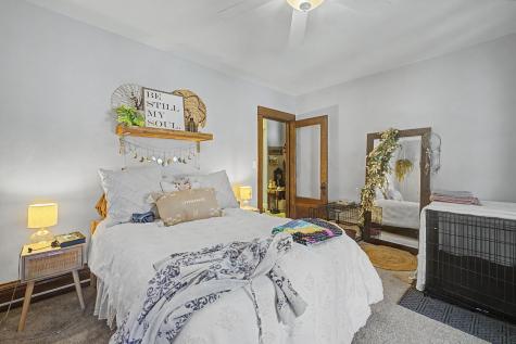 1752 Iglehart Avenue Saint Paul MN 55104