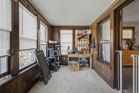 1752 Iglehart Avenue Saint Paul MN 55104