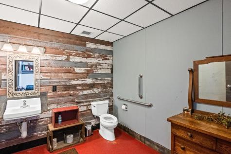 613 Broadway Street Alexandria MN 56308