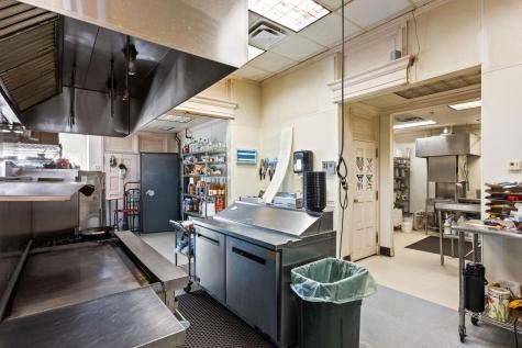 613 Broadway Street Alexandria MN 56308