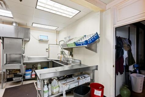 613 Broadway Street Alexandria MN 56308