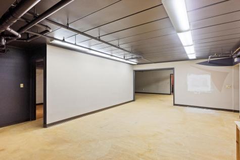 613 Broadway Street Alexandria MN 56308